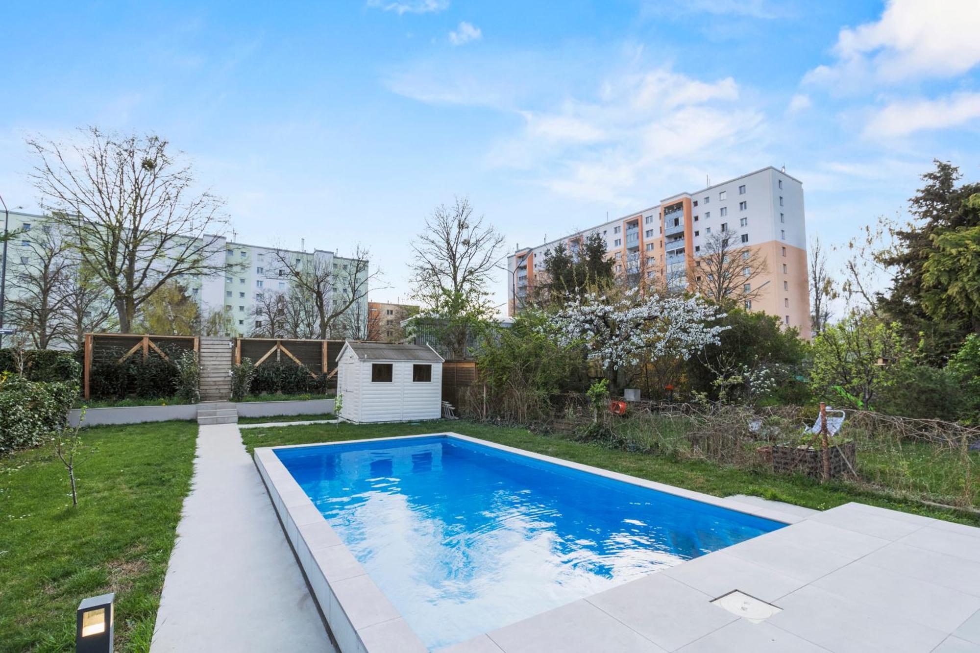 Villa Jaeger Mit Pool In Wien Buitenkant foto