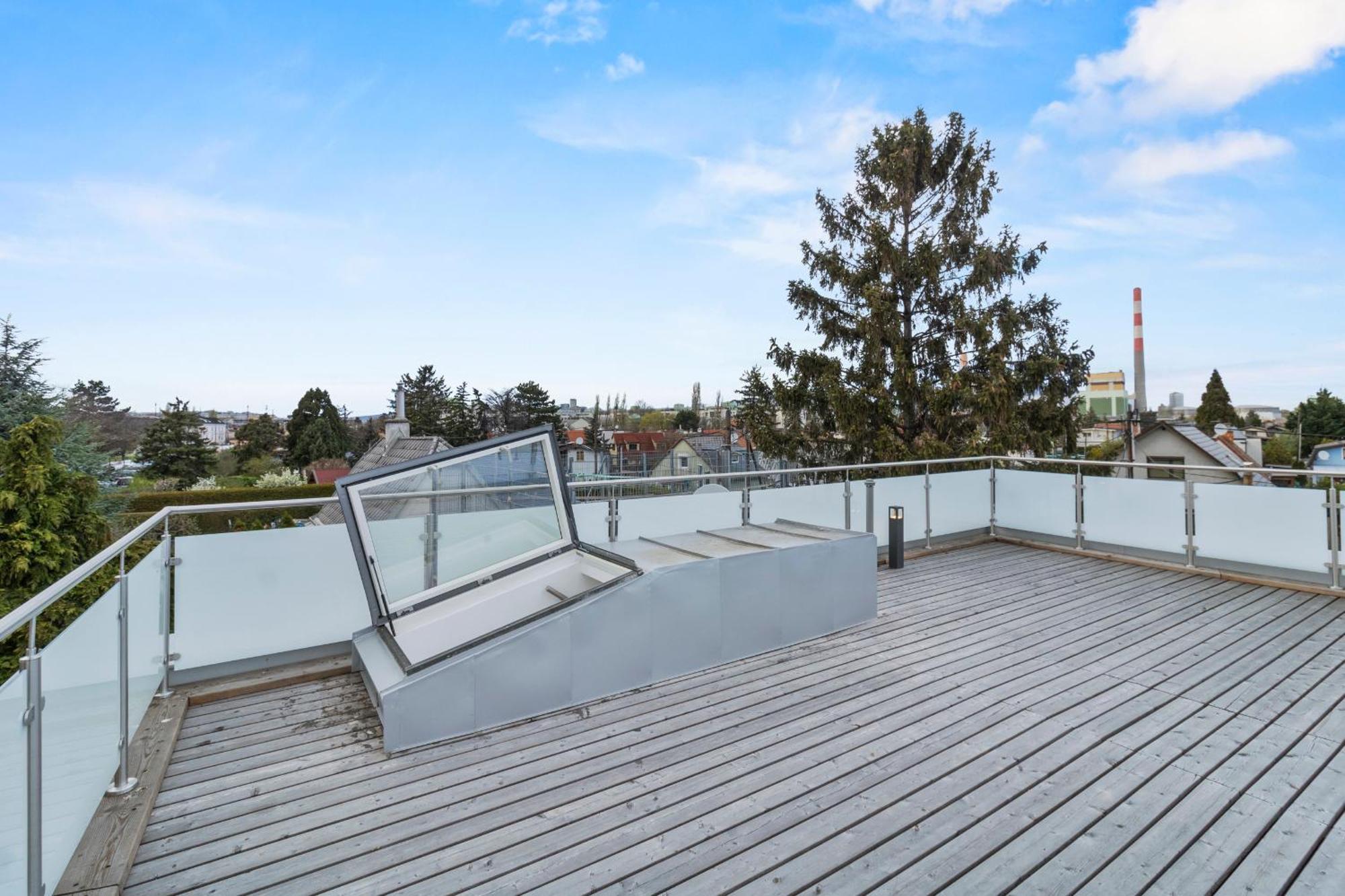 Villa Jaeger Mit Pool In Wien Buitenkant foto